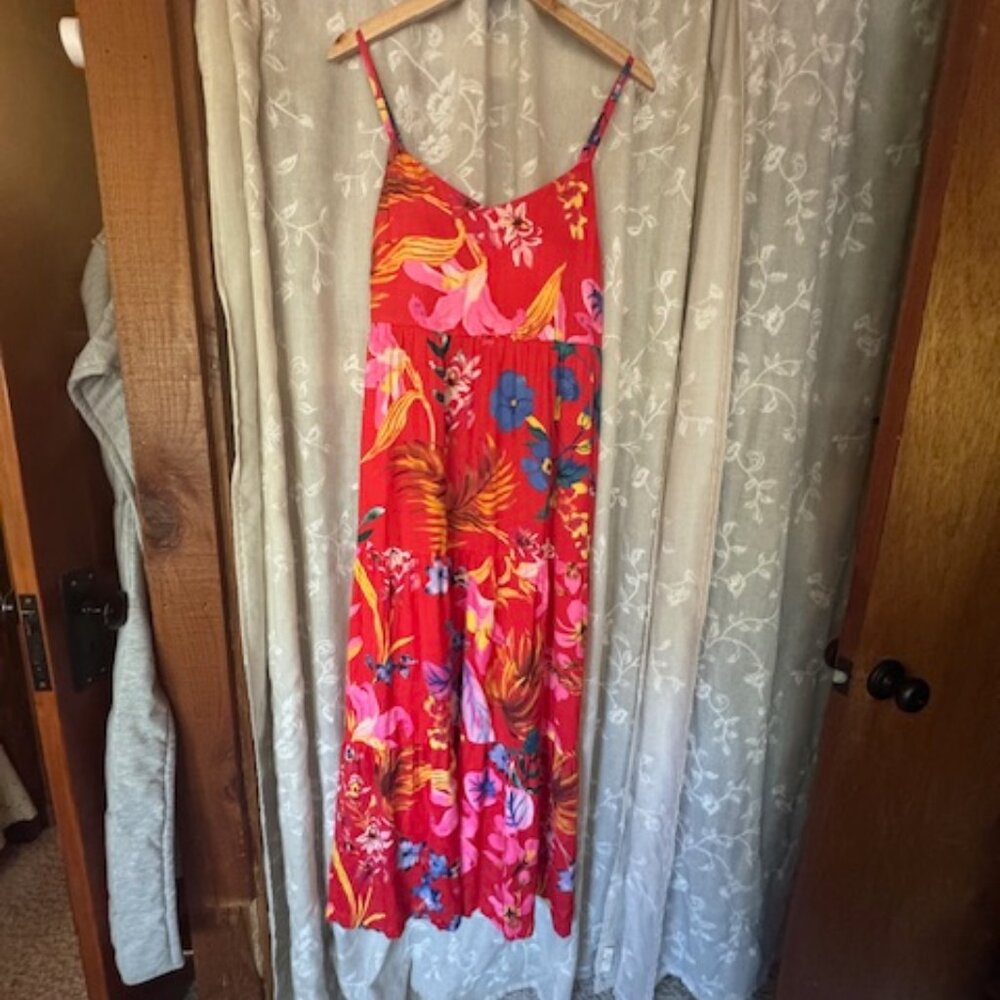 Brand New with Tag; SOMA silky tropical maxi dress with build in bra